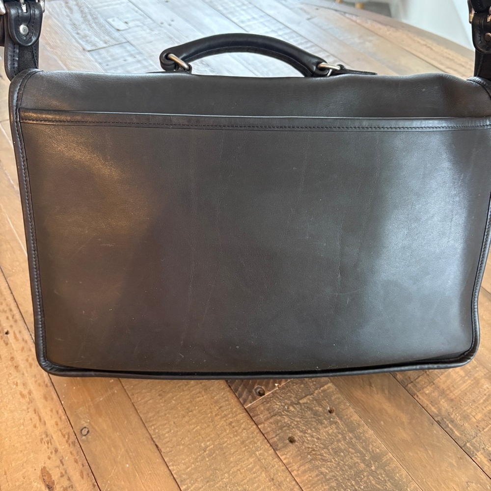 Coach, vintage metropolitan briefcase smooth leather black excellent condition - Picture 11 of 16
